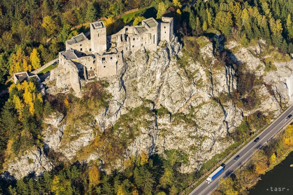 Rekreacny Dom Lägenhet Strecno Exteriör bild